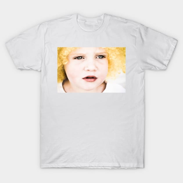 Mila and the Wig - 2 T-Shirt by micklyn